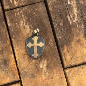 James Avery cross pendent